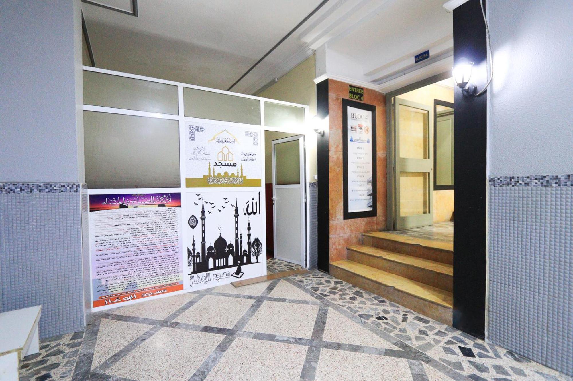 Duplex Familial 3 Chambres Au Coeur De La Corniche De Tanger Exterior foto